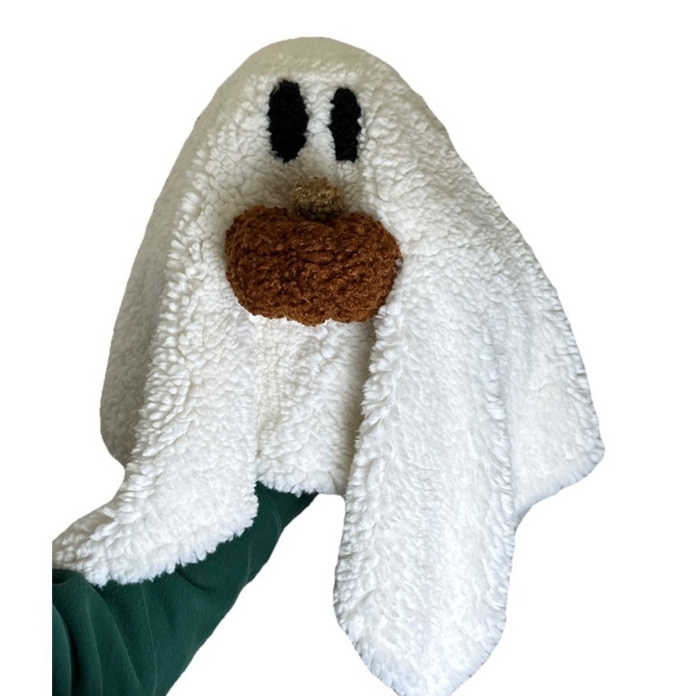 NEW Halloween‎ Pottery Barn Gus The Ghost Pillow holding Pumpkin White Sherpa PB